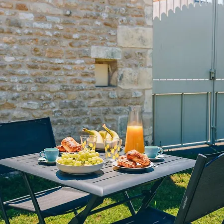 Petit Albert, Confortable, Proche De La Rochelle